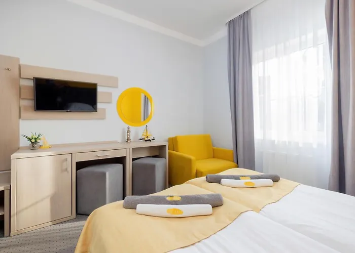 Solaris 홀리데이파크 포비에로보